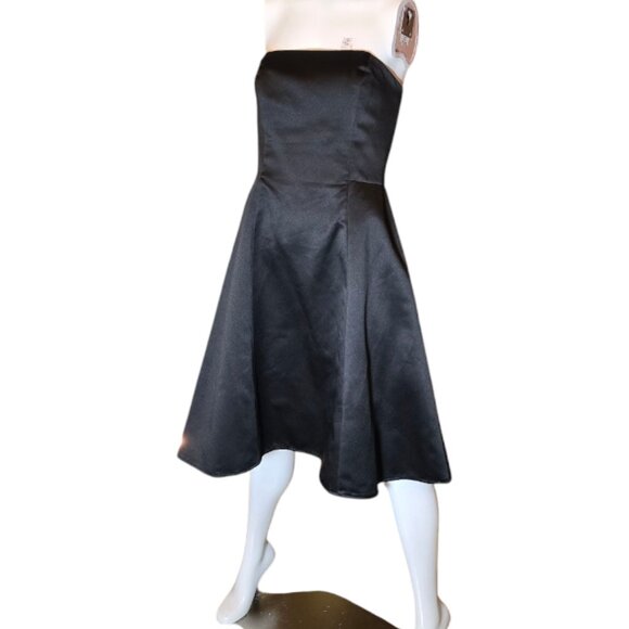 Black Satin Feel Strapless A-Line Cocktail Dress sz 8 - Picture 2 of 9